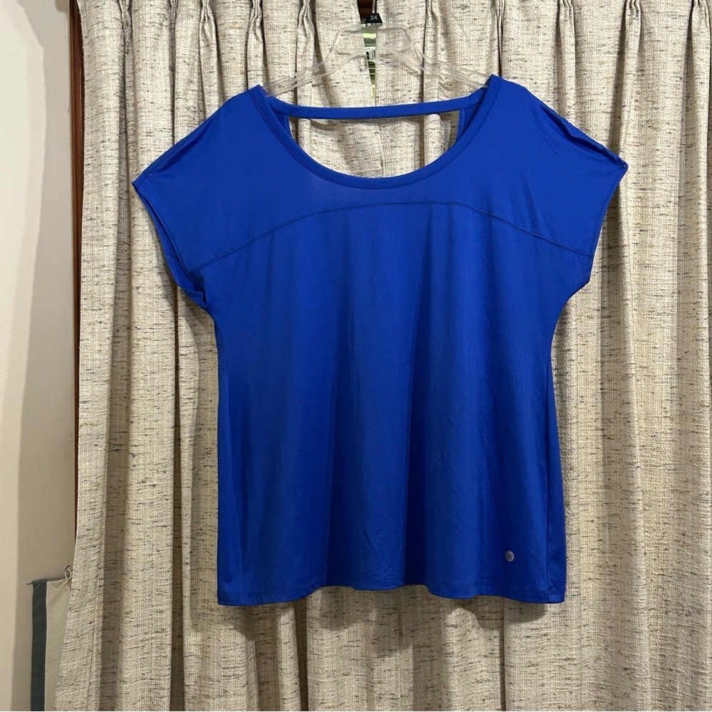 Livi Active Short Sleeve Back Cut-Out Top - 18/20